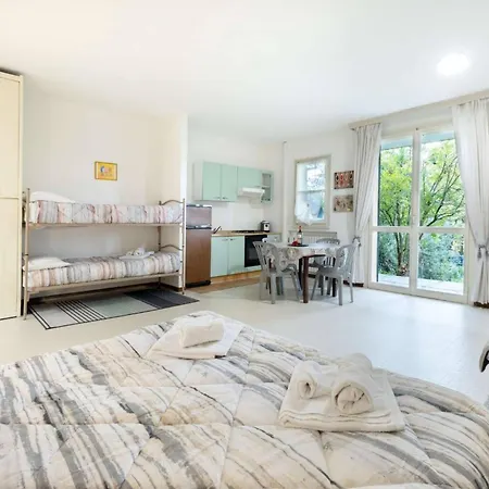 Apartamento Charming With Ocean View In *