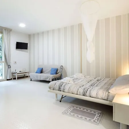 Charming With Ocean View In